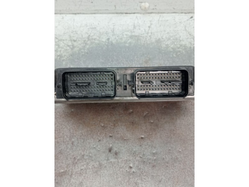 Recambio de centralita motor uce para suzuki swift iii (mz, ez) 1.3 (rs 413) referencia OEM IAM 3392062J12 MB1123000393 