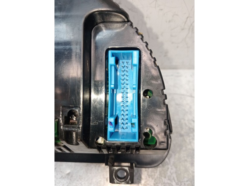 Recambio de cuadro instrumentos para seat exeo (3r2) 2.0 tdi referencia OEM IAM 0263676325 3R0920830H 0267100081