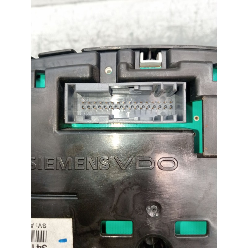 Recambio de cuadro instrumentos para suzuki swift iii (mz, ez) 1.3 (rs 413) referencia OEM IAM 3410062JC0 3410062J2 A2C53083780 