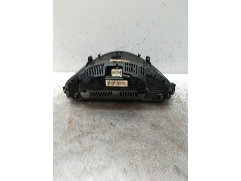 Recambio de cuadro instrumentos para mercedes-benz clase e (w211) e 270 cdi (211.016) referencia OEM IAM 110080004027 A211540361