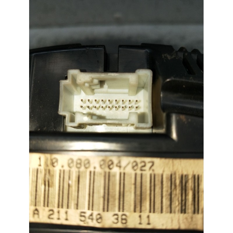 Recambio de cuadro instrumentos para mercedes-benz clase e (w211) e 270 cdi (211.016) referencia OEM IAM 110080004027 A211540361