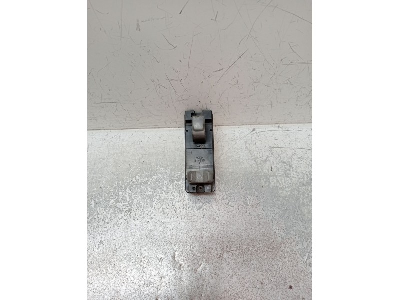 Recambio de mando elevalunas delantero derecho para isuzu d-max i (tfr, tfs) 3.0 ditd 4x4 (tfs77h) referencia OEM IAM 514633 4P 
