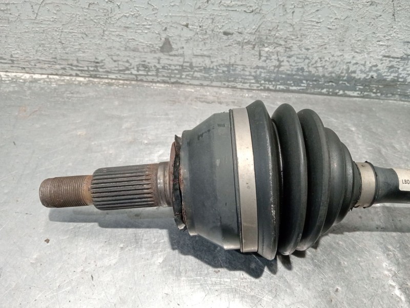 Recambio de transmision delantera derecha para volkswagen touareg (7la) tdi v6 referencia OEM IAM 7L0407271C  