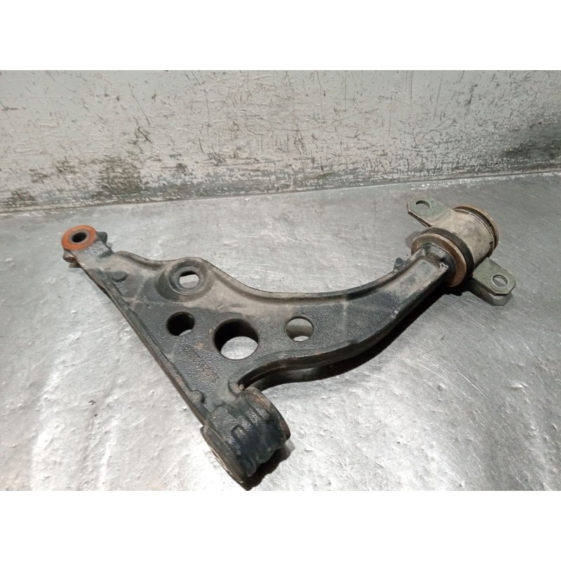 Recambio de brazo suspension inferior delantero derecho para peugeot boxer furgoneta (230l) 1.9 d referencia OEM IAM 1302372080 
