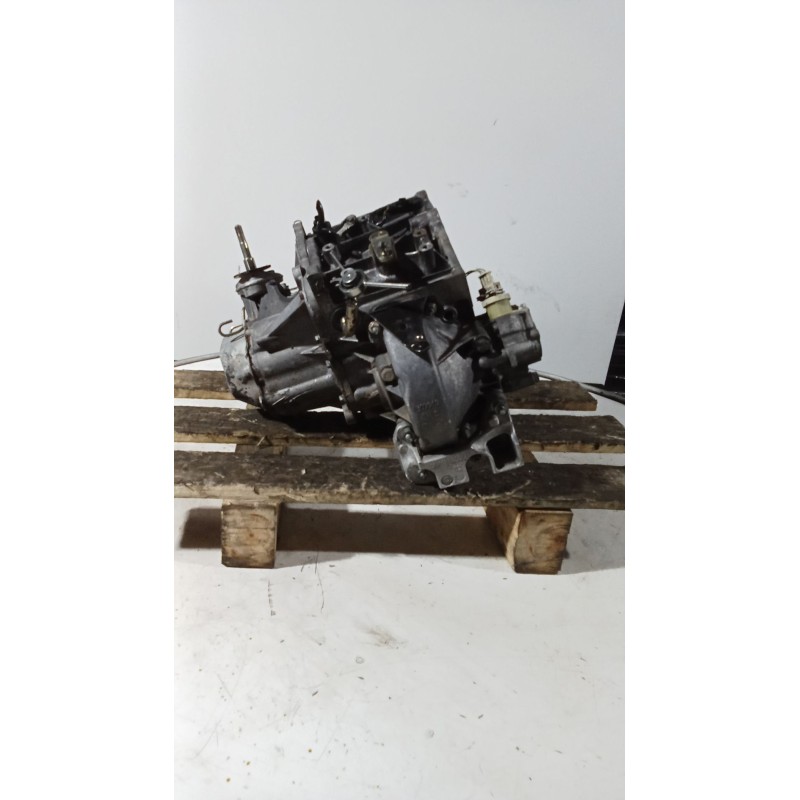 Recambio de caja cambios para peugeot partner monospace (5_, g_) 2.0 hdi referencia OEM IAM 20DM50 5v 5376620A