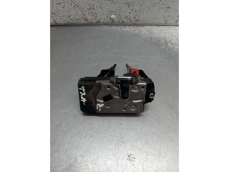 Recambio de motor cierre centralizado trasero izquierdo para opel astra g hatchback (t98) 1.8 16v (f08, f48) referencia OEM IAM 