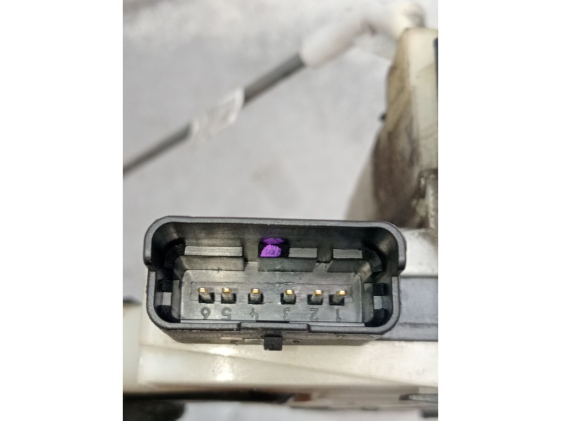 Recambio de motor cierre centralizado delantero izquierdo para citroën c4 ii (nc_) 1.6 bluehdi 100 referencia OEM IAM   