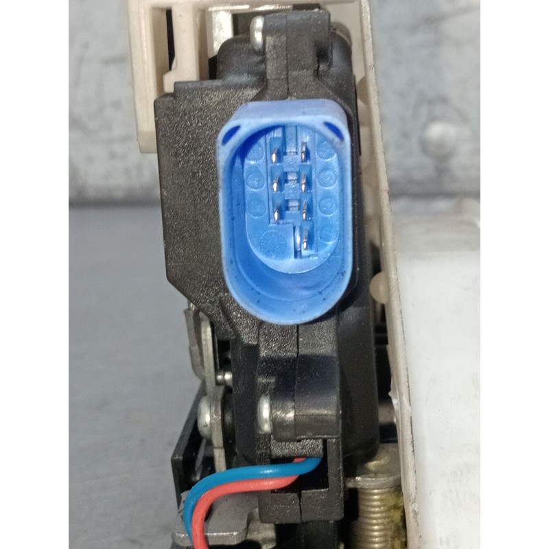 Recambio de motor cierre centralizado trasero izquierdo para volkswagen golf v berlina (1k1) gt sport referencia OEM IAM  5P 