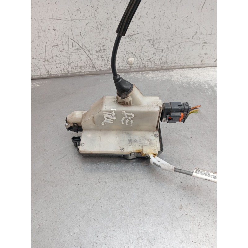 Recambio de motor cierre centralizado trasero derecho para citroën c4 ii (nc_) 1.6 bluehdi 100 referencia OEM IAM   