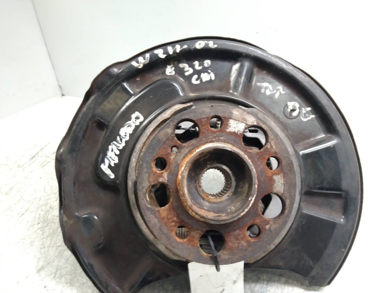 Recambio de mangueta trasera derecha para mercedes clase e (w211) berlina 3.0 cdi cat referencia OEM IAM   