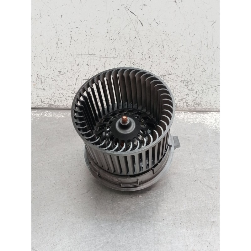 Recambio de motor calefaccion para citroën c4 ii (nc_) 1.6 bluehdi 100 referencia OEM IAM T1011131B 567046003005 
