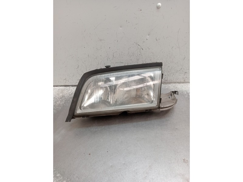 Recambio de faro izquierdo para mercedes-benz clase c (w202) c 180 (202.018) referencia OEM IAM 0301082201 A2028202361 