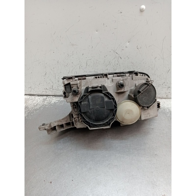 Recambio de faro izquierdo para mercedes-benz clase c (w202) c 180 (202.018) referencia OEM IAM 0301082201 A2028202361 