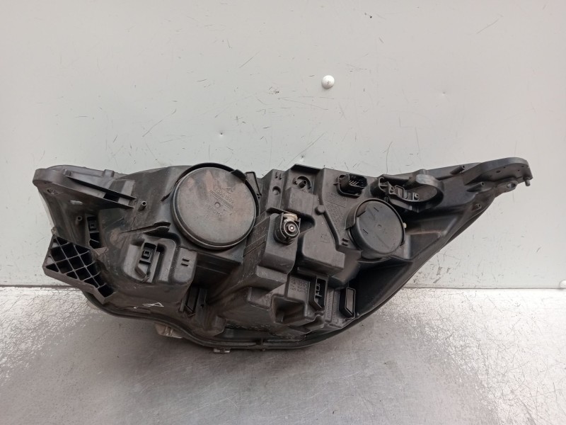 Recambio de faro derecho para citroën c4 ii (nc_) 1.6 bluehdi 100 referencia OEM IAM 9808623780  
