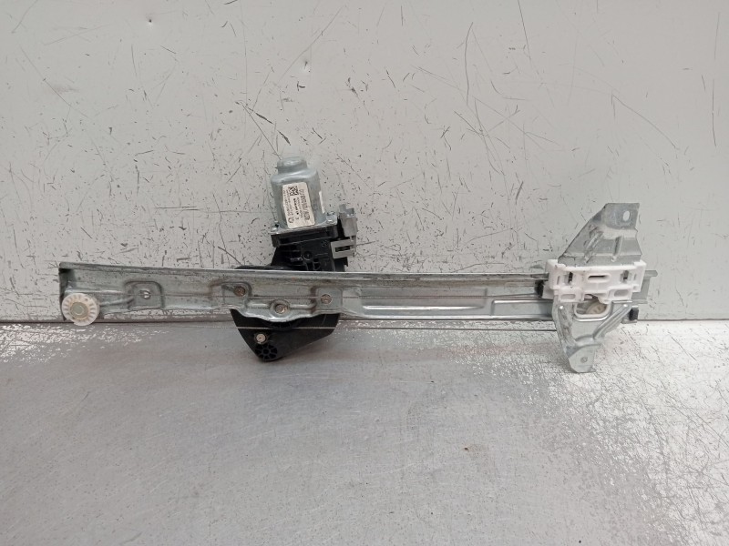 Recambio de elevalunas delantero derecho para citroën c4 ii (nc_) 1.6 bluehdi 100 referencia OEM IAM 121786AVD  