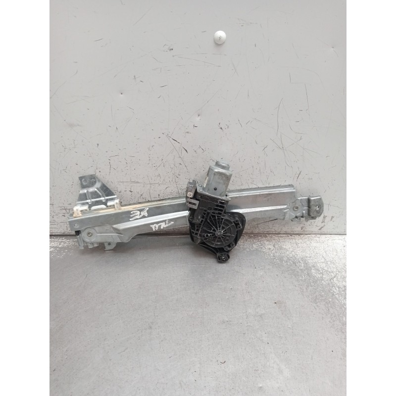 Recambio de elevalunas trasero derecho para citroën c4 ii (nc_) 1.6 bluehdi 100 referencia OEM IAM 121796ARD  