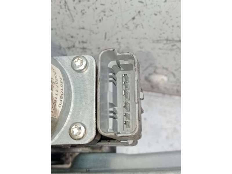 Recambio de elevalunas trasero derecho para citroën c4 ii (nc_) 1.6 bluehdi 100 referencia OEM IAM 121796ARD  