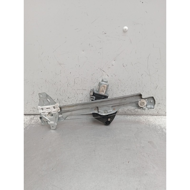 Recambio de elevalunas trasero izquierdo para citroën c4 ii (nc_) 1.6 bluehdi 100 referencia OEM IAM 121797ARG  