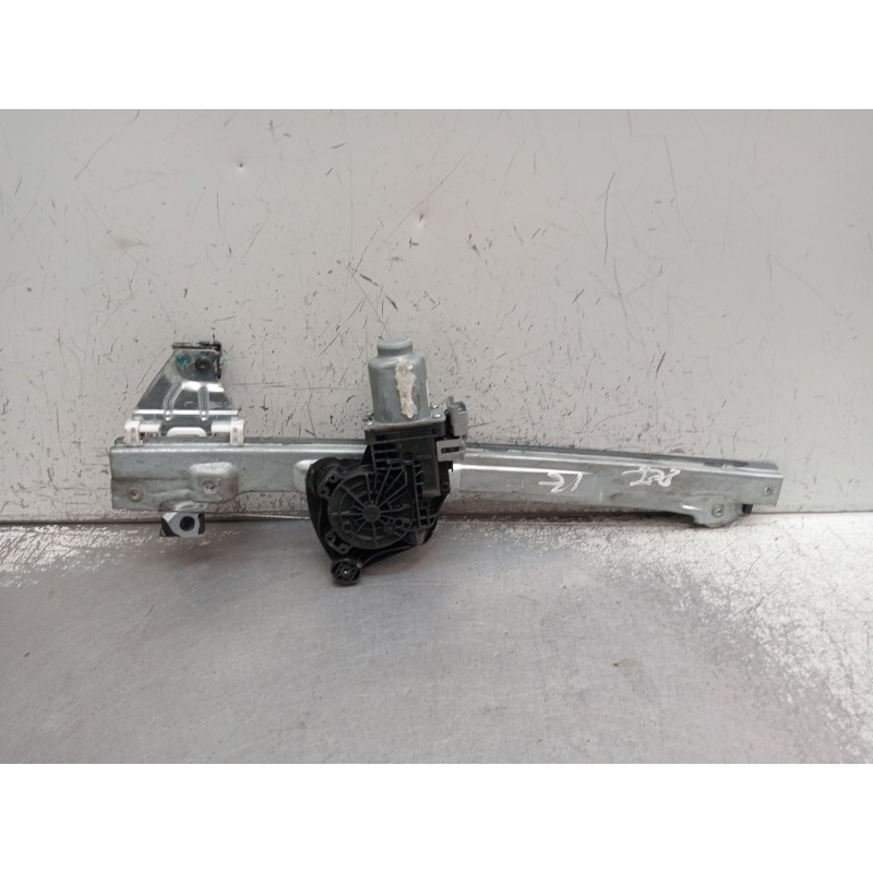 Recambio de elevalunas delantero izquierdo para citroën c4 ii (nc_) 1.6 bluehdi 100 referencia OEM IAM 121787AVG  