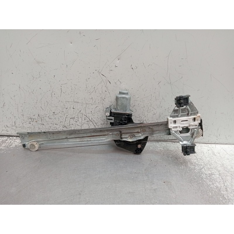 Recambio de elevalunas delantero izquierdo para citroën c4 ii (nc_) 1.6 bluehdi 100 referencia OEM IAM 121787AVG  