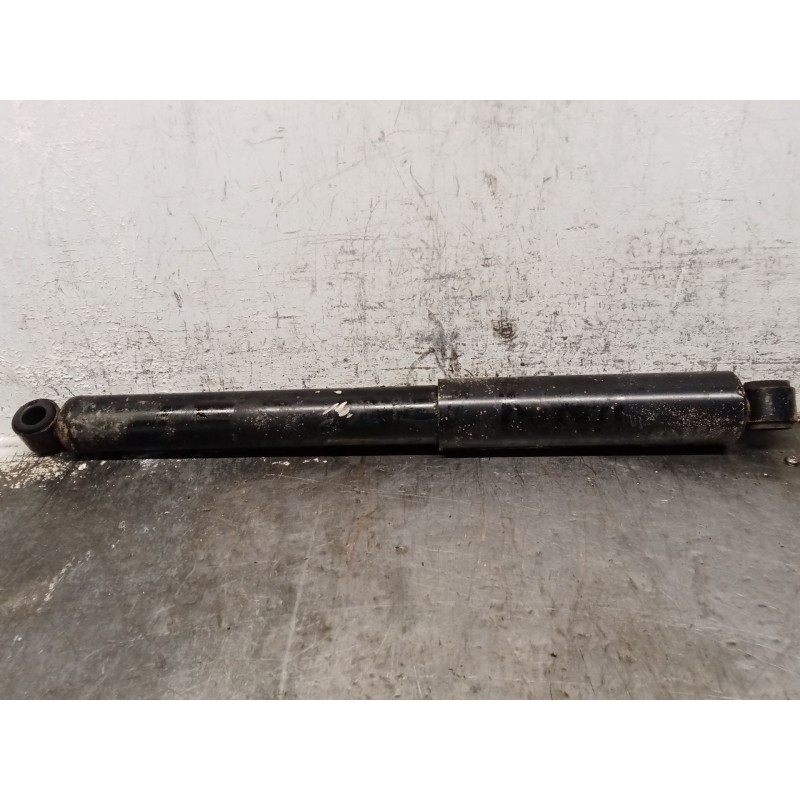 Recambio de amortiguador trasero derecho para isuzu d-max i (tfr, tfs) 3.0 ditd 4x4 (tfs77h) referencia OEM IAM 8973685990  