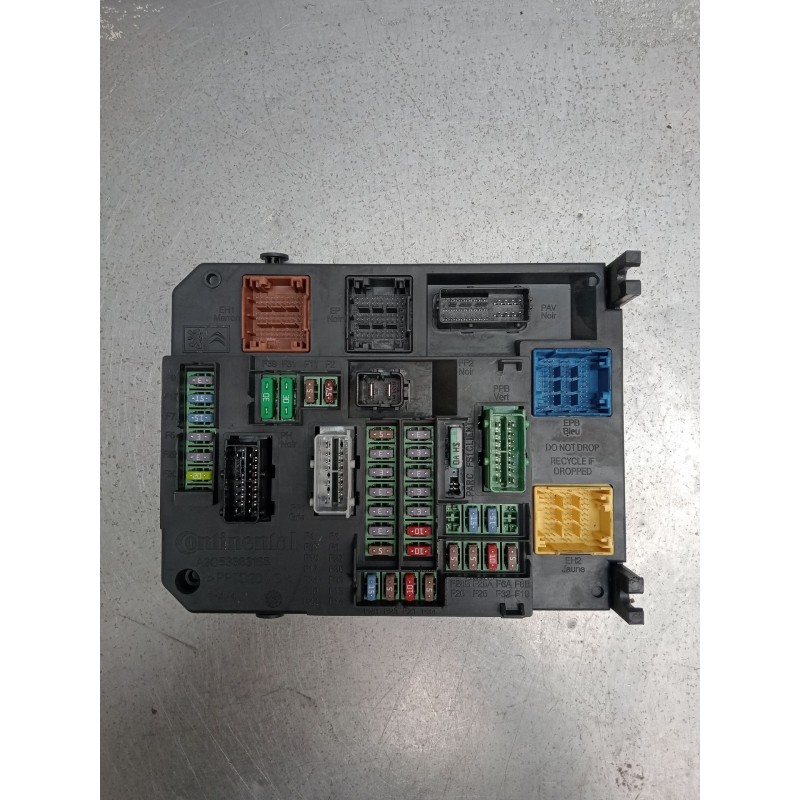 Recambio de caja reles / fusibles para citroën c4 ii (nc_) 1.6 bluehdi 100 referencia OEM IAM 980668798001 BSIQ0401 A2C38848700