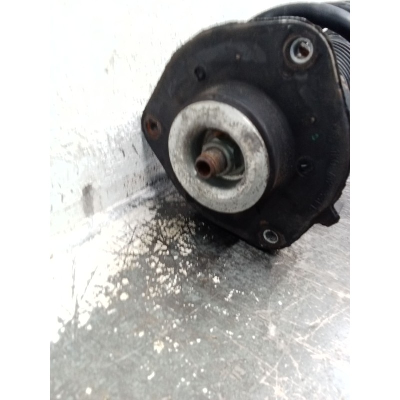 Recambio de amortiguador delantero derecho para seat leon (1p1) 2.0 tdi 16v referencia OEM IAM 1T413031FG 824904001297 
