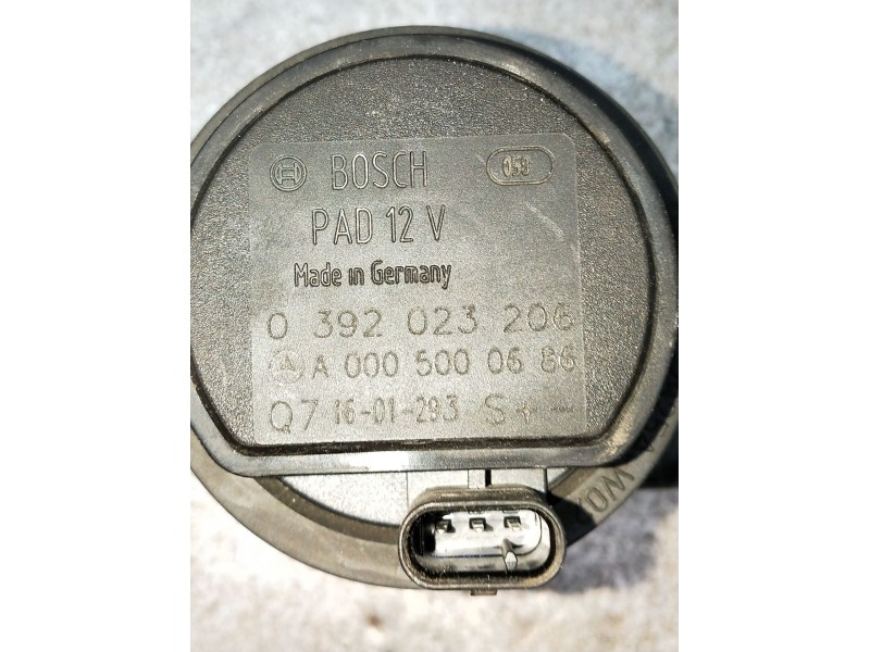 Recambio de bomba agua para infiniti q30 2.2 d referencia OEM IAM 0392023205 A0005000586 BOSCH