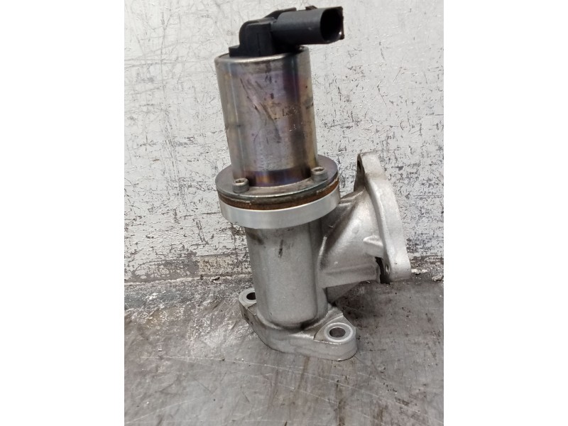 Recambio de valvula egr para hyundai santa fé ii (cm) 2.2 crdi referencia OEM IAM 281027410  