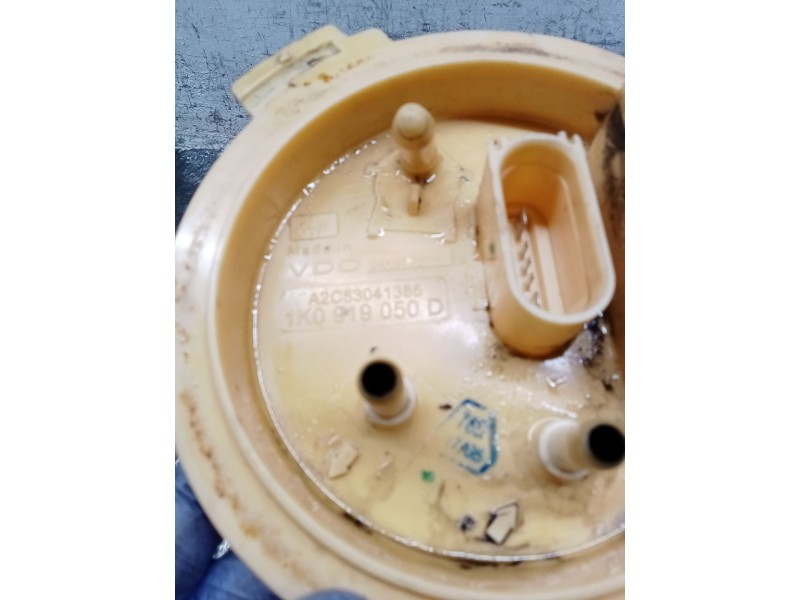 Recambio de bomba combustible para seat leon (1p1) 2.0 tdi 16v referencia OEM IAM 1K0919050D  