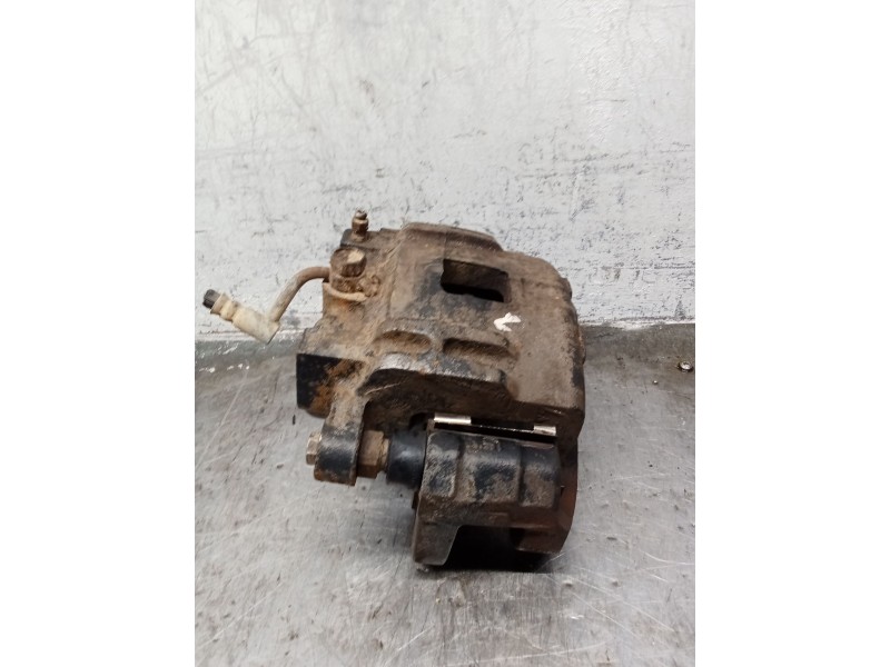 Recambio de pinza freno delantera derecha para isuzu d-max i (tfr, tfs) 3.0 ditd 4x4 (tfs77h) referencia OEM IAM   