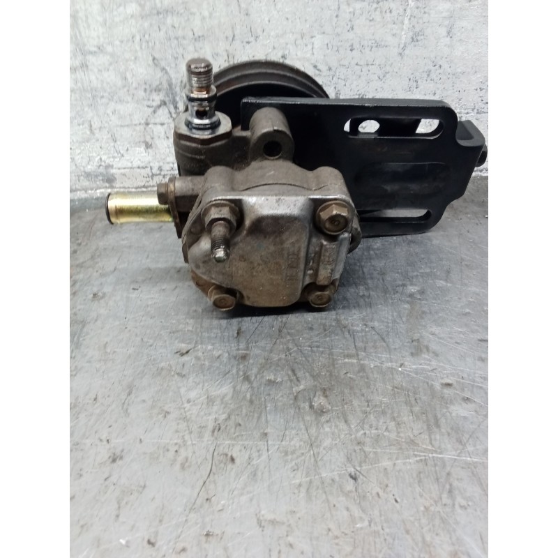 Recambio de bomba direccion para isuzu d-max i (tfr, tfs) 3.0 ditd 4x4 (tfs77h) referencia OEM IAM   