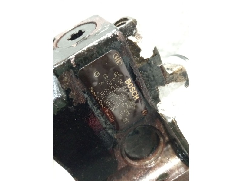 Recambio de bomba inyeccion para mercedes-benz clase e (w211) e 270 cdi (211.016) referencia OEM IAM A6110701401 0445010048 BOSC