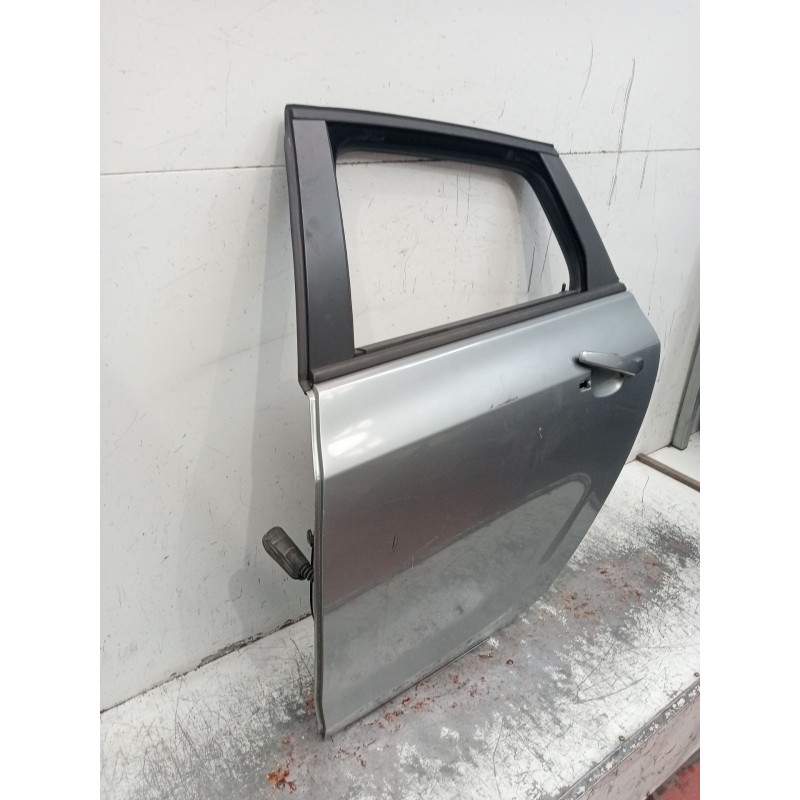 Recambio de puerta trasera izquierda para opel astra j sedán 1.6 cdti (69) referencia OEM IAM   