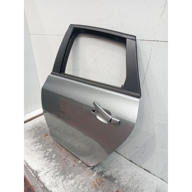 Recambio de puerta trasera izquierda para opel astra j sedán 1.6 cdti (69) referencia OEM IAM   