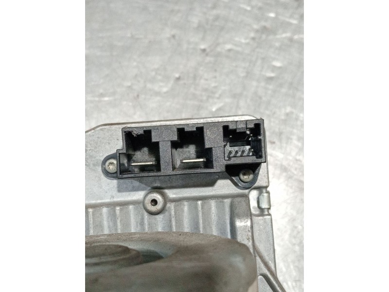 Recambio de columna direccion para renault clio iii (br0/1, cr0/1) 1.2 16v (br02, br0j, br11, cr02, cr0j, cr11) referencia OEM I