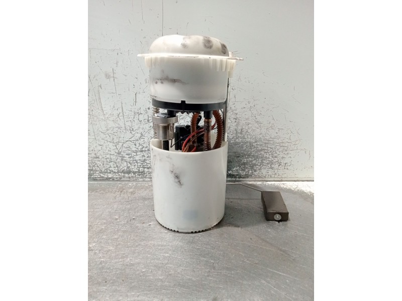 Recambio de bomba combustible para suzuki swift iii (mz, ez) 1.3 (rs 413) referencia OEM IAM 1510062J01 A2C53081397 