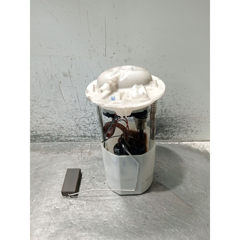 Recambio de bomba combustible para suzuki swift iii (mz, ez) 1.3 (rs 413) referencia OEM IAM 1510062J01 A2C53081397 