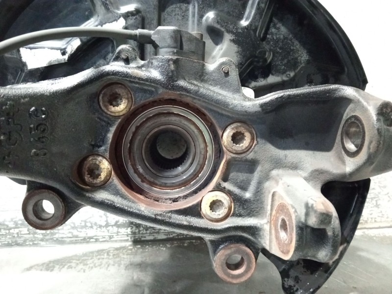 Recambio de mangueta delantera izquierda para seat exeo (3r2) 2.0 tdi referencia OEM IAM 3R0407257  