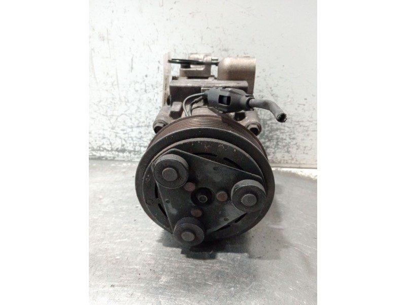 Recambio de compresor aire acondicionado para hyundai h-1 furgoneta (a1) 2.5 crdi referencia OEM IAM 977014A900  