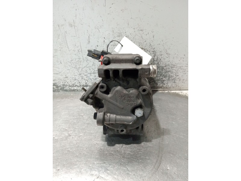 Recambio de compresor aire acondicionado para kia cee´d sw (ed) 2.0 crdi 140 referencia OEM IAM F500AP6DA05  