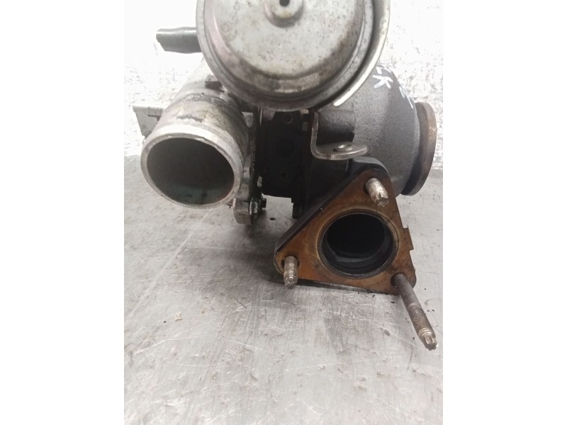 Recambio de turbocompresor para renault megane ii sedán (lm0/1_) 1.9 dci referencia OEM IAM GTA1546LV H8200575462  Recambio de turbocompresor para renault megane ii sedán (lm0/1_) 1.9 dci referencia OEM IAM GTA1546LV H8200575462