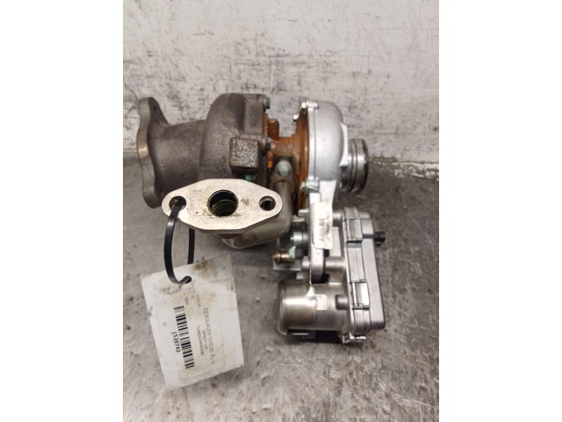 Recambio de turbocompresor para infiniti q30 2.2 d referencia OEM IAM A6510900886  