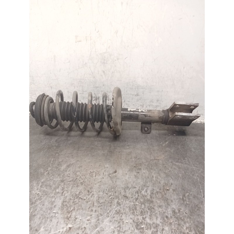 Recambio de amortiguador delantero derecho para citroën c4 ii (nc_) 1.6 bluehdi 100 referencia OEM IAM   