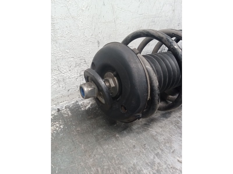Recambio de amortiguador delantero izquierdo para citroën c4 ii (nc_) 1.6 bluehdi 100 referencia OEM IAM   