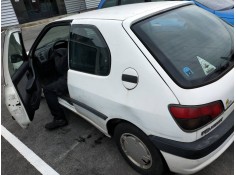 peugeot 306 berlina 3/5 puertas (s1) del año 1996 2