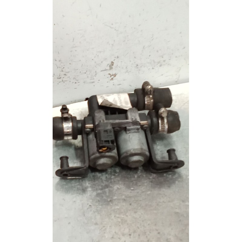 Recambio de valvula intercambio de calefaccion para bmw serie 5 berlina (e39) 2.2 24v cat referencia OEM IAM 6411690665203  