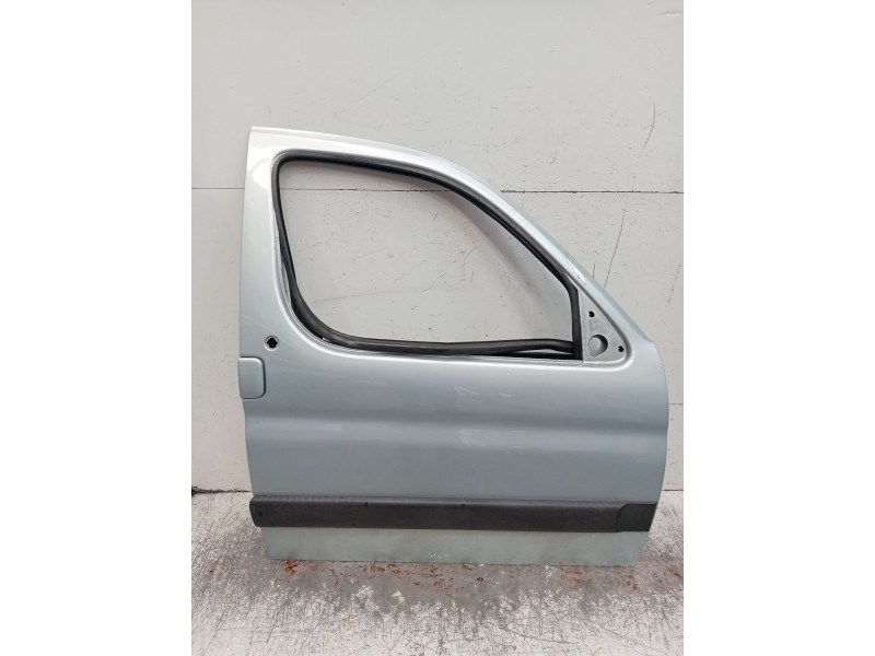 Recambio de puerta delantera derecha para peugeot partner monospace (5_, g_) 2.0 hdi referencia OEM IAM  5P 