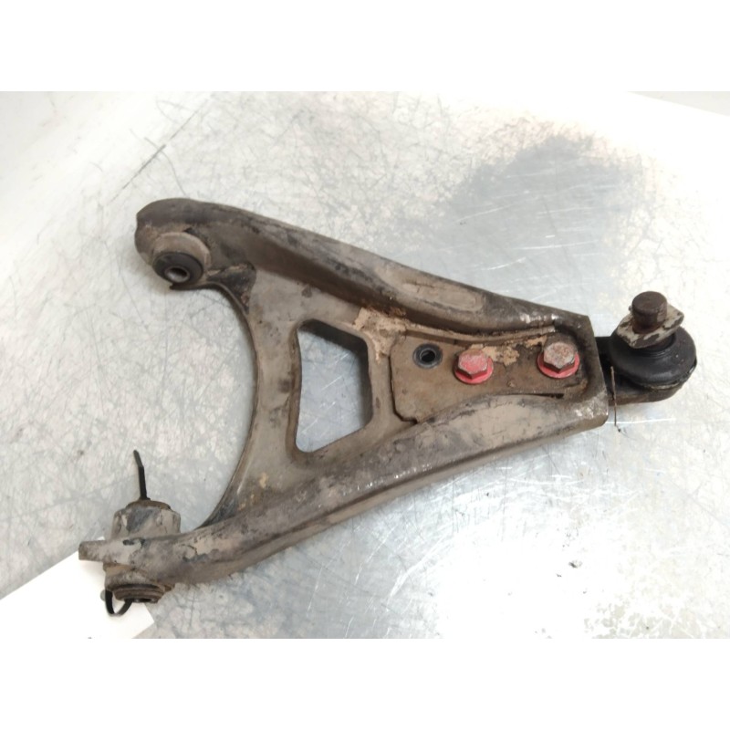 Recambio de brazo suspension inferior delantero izquierdo para renault rapid/express (f40) 1.6 diesel referencia OEM IAM   