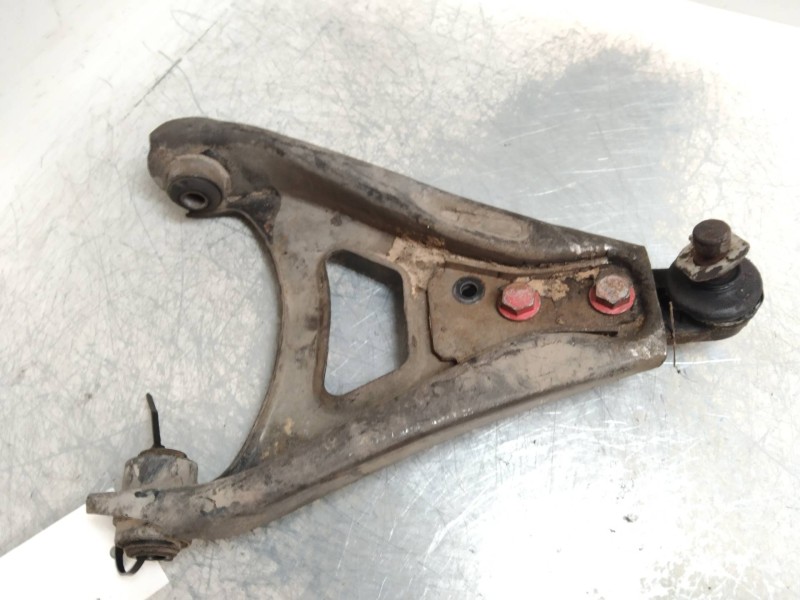 Recambio de brazo suspension inferior delantero izquierdo para renault rapid/express (f40) 1.6 diesel referencia OEM IAM   